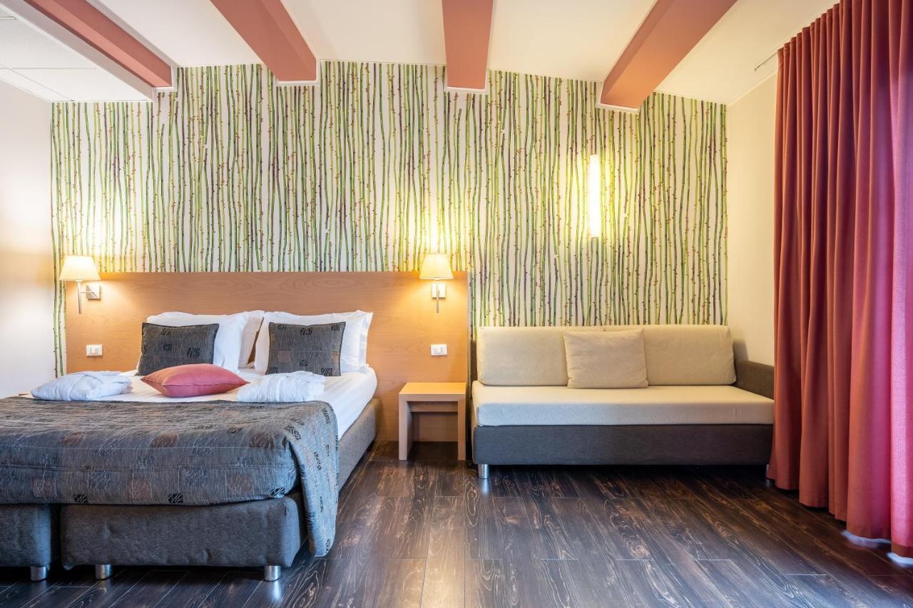 Relais Bellaria Hotel & Congressi Сан Ладзаро ди Савена Екстериор снимка