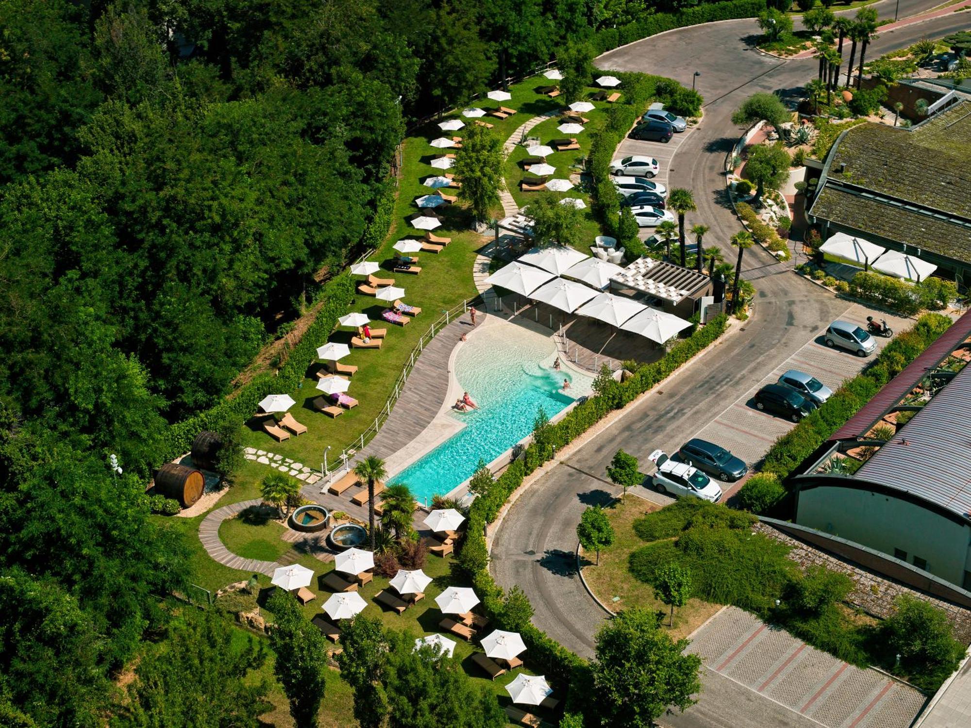 Relais Bellaria Hotel & Congressi Сан Ладзаро ди Савена Екстериор снимка