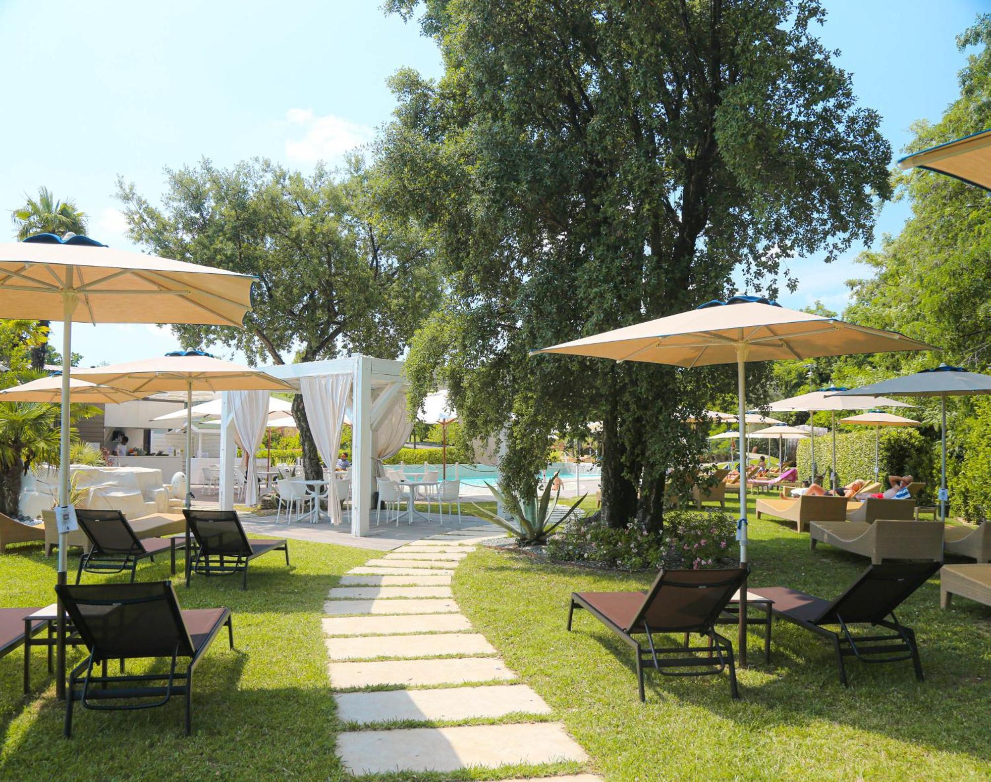 Relais Bellaria Hotel & Congressi Сан Ладзаро ди Савена Екстериор снимка
